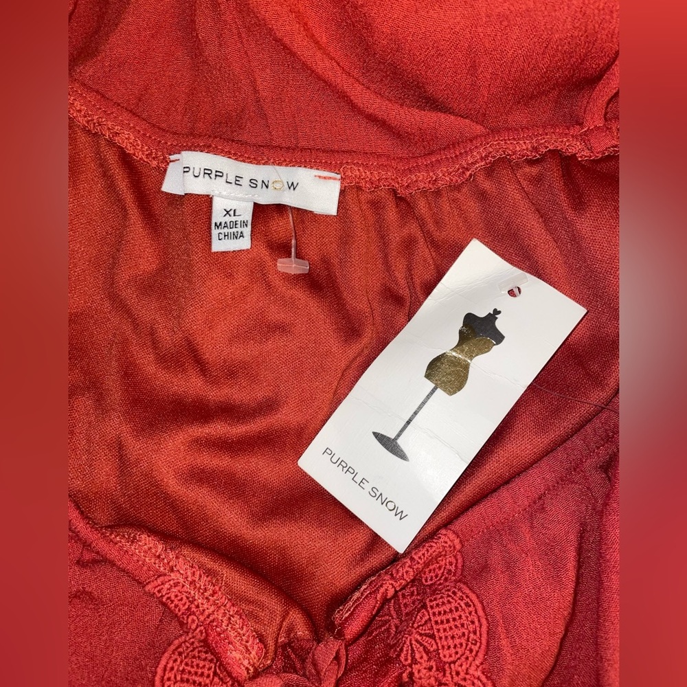(105)NWT ROMPER ORANGE LONG SLEEVE SIZE XL